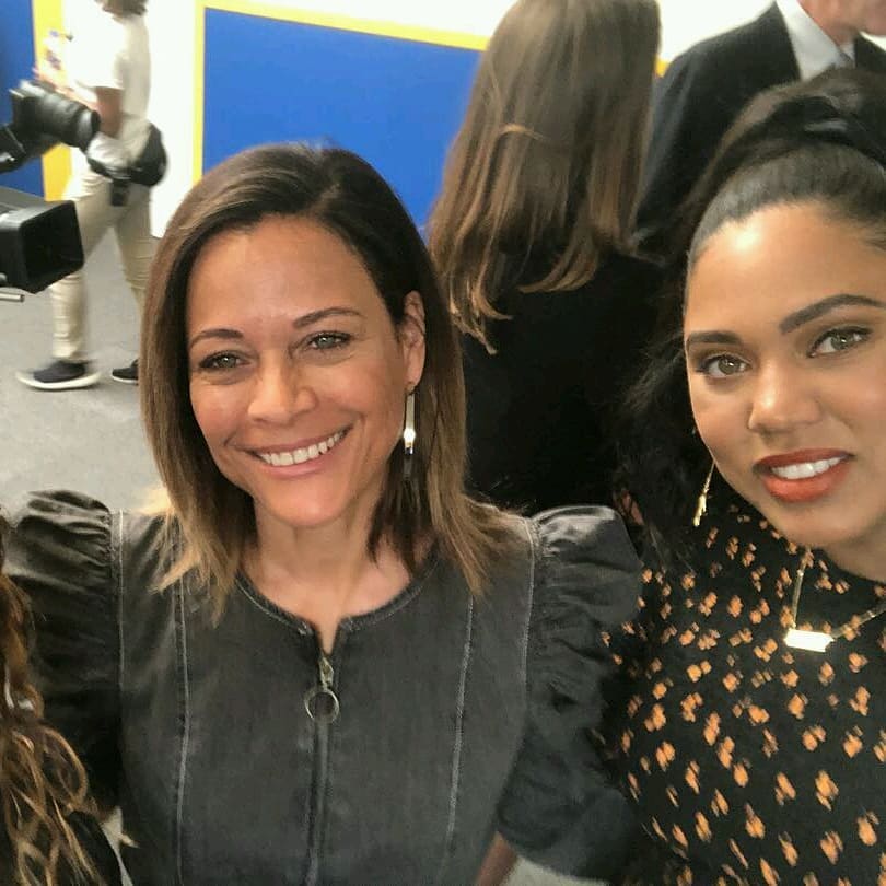 Stephen Curry Mom Sonya Curry Stuns At 48 (Photo)